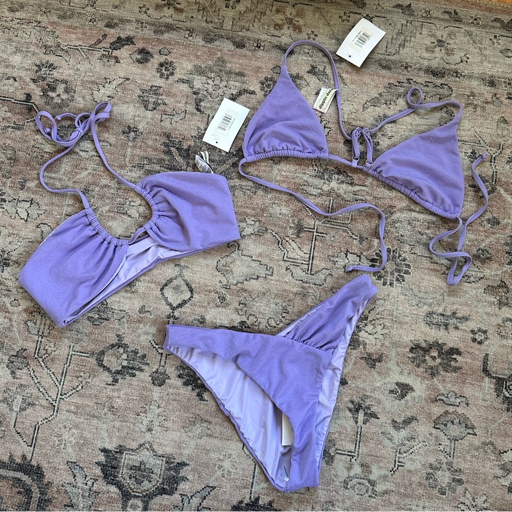 Dippin Daisy’s bikini (2 tops included, but can buy separately)